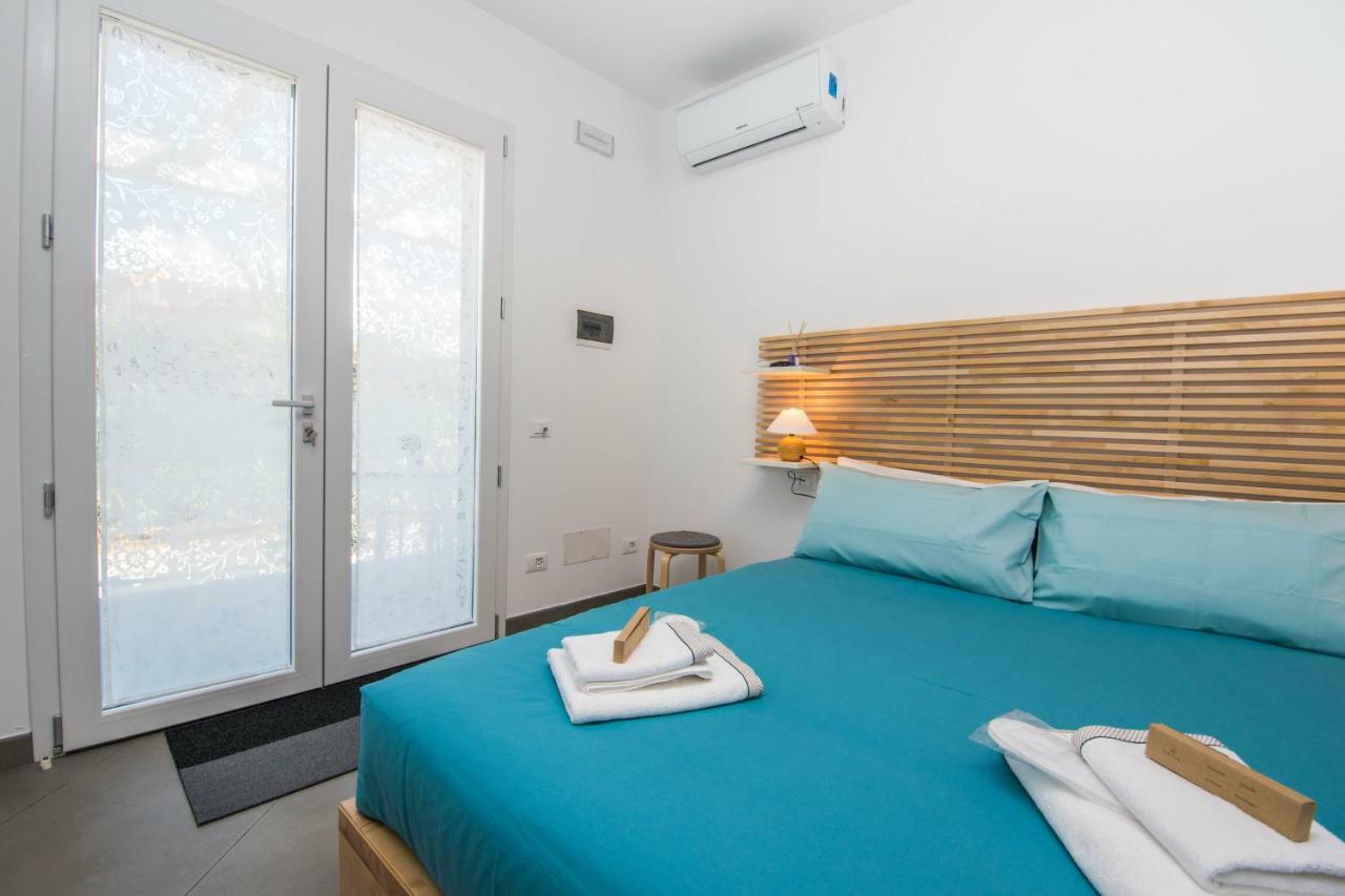 B&B Lo&G Lascari Exteriér fotografie