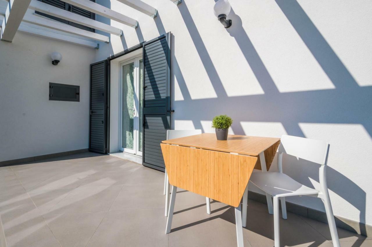 B&B Lo&G Lascari Exteriér fotografie