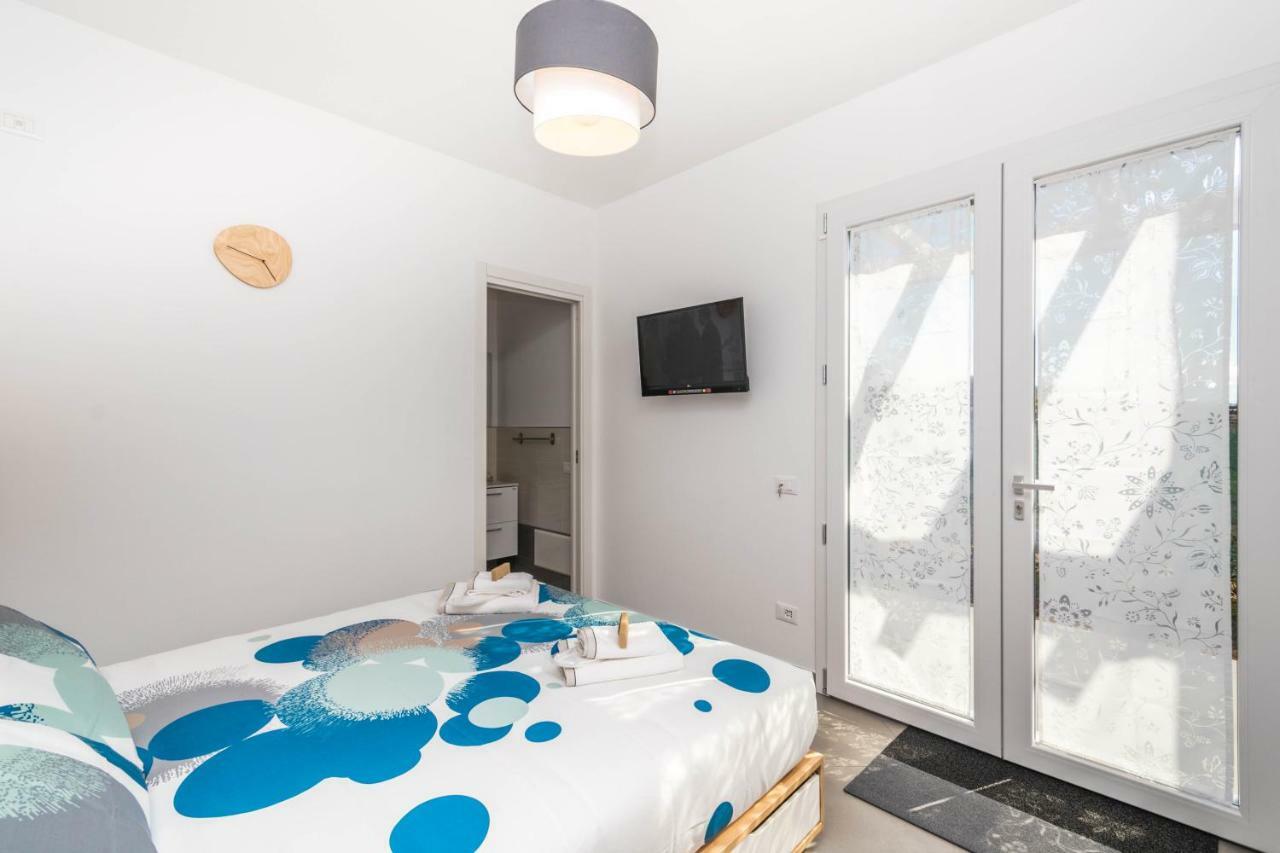 B&B Lo&G Lascari Exteriér fotografie